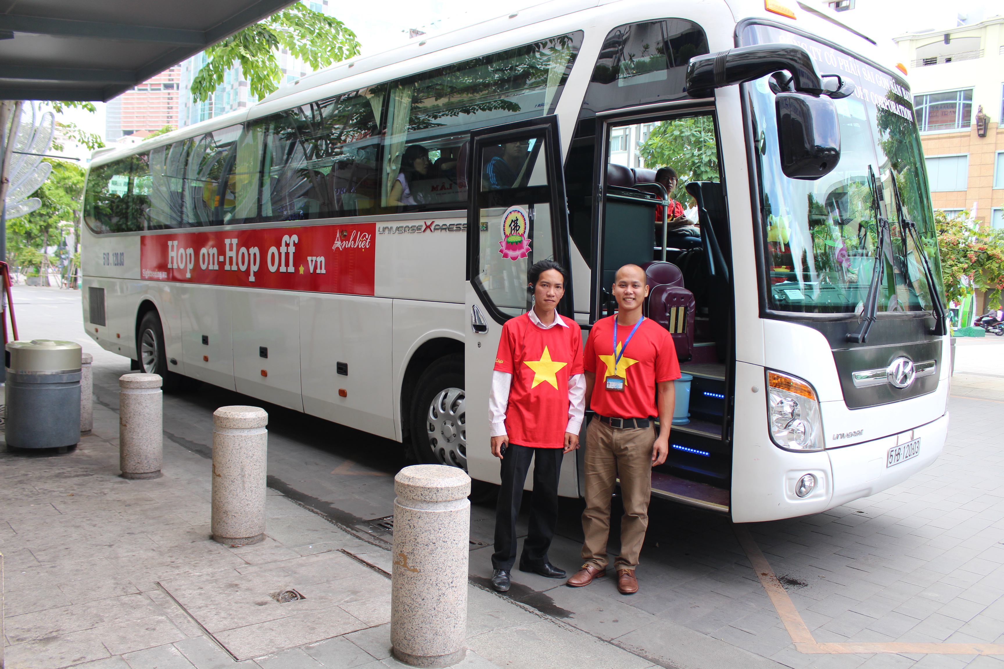 Hop on - Hop off City Tour - Top Tourist