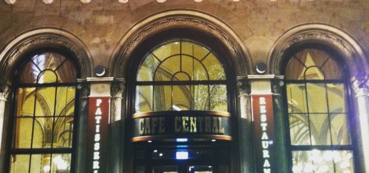 What and Where to Eat in Vienna - Top Tourist